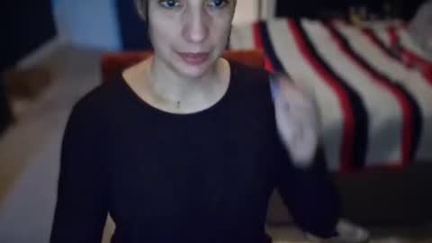 sophiadover online show from 04-20-26, 04:10