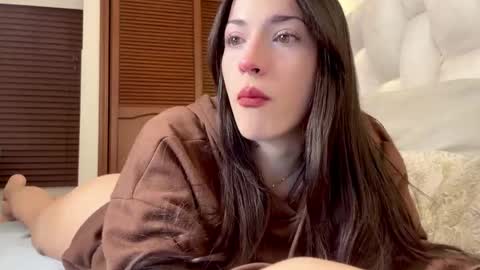 Snapshot of sophiarommie chatting on 02-27-26, 06:13 sophiarommie online show from 02-27-26, 06:13