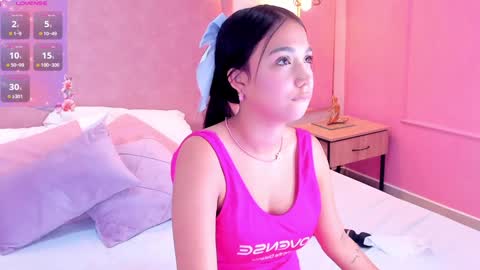 SOPHIA online show from 01-06-25, 04:13