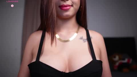 Sophy online show from 11-05-25, 01:49