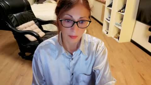 Sophie online show from 07-03-26, 05:41