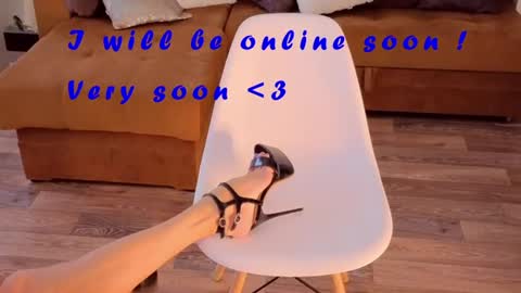 Sophie online show from 07-04-26, 07:47