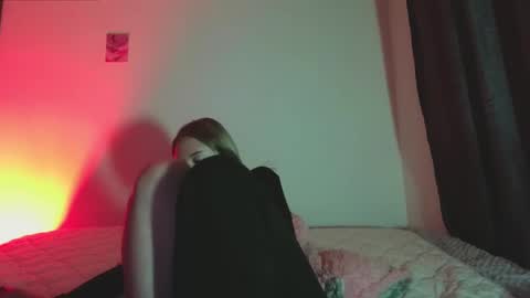 Sophie online show from 12-24-24, 12:11