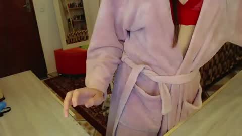 Snapshot of sophie_fantasy_hot chatting on 06-14-26, 02:24 Sophie Fantasys online show from 06-14-26, 02:24