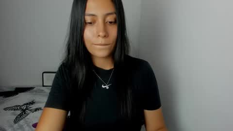 Sophie online show from 03-11-25, 10:53