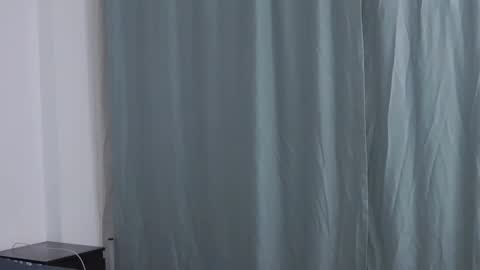 Snapshot of sophie_jeans chatting on 09-20-25, 06:20 Sophie jeans online show from 09-20-25, 06:20