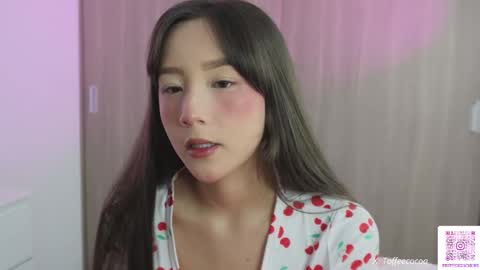 Sophie or Sof online show from 11-06-25, 11:26