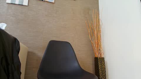 Sophie online show from 02-27-25, 02:43