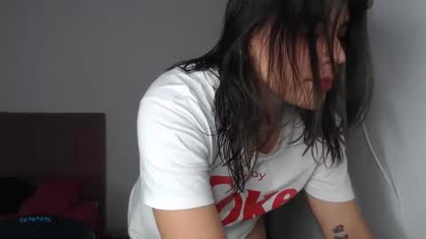 Snapshot of sophie_lovense chatting on 09-27-25, 08:08 Sofia online show from 09-27-25, 08:08