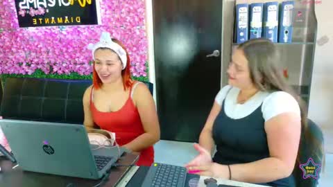 Snapshot of sophie_new25 chatting on 02-28-26, 01:56 sophie_new25 online show from 02-28-26, 01:56