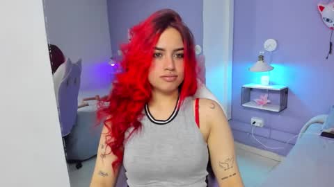 Snapshot of sophie_russell_ chatting on 11-09-25, 03:43 sophie russell online show from 11-09-25, 03:43