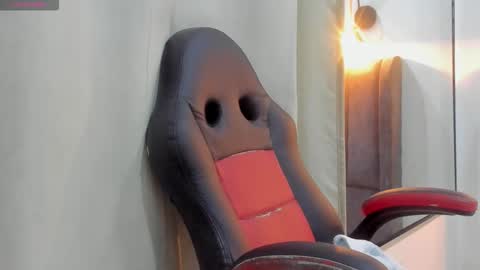 Snapshot of sophie_smith19 chatting on 11-10-25, 12:26 sophie_smith19 online show from 11-10-25, 12:26