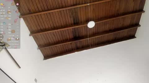 sophie_smith19 online show from 04-11-26, 02:10