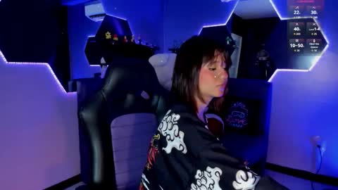 Sophie Smitt  online show from 01-06-26, 02:04