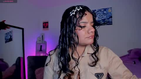 Snapshot of sophie_t_ chatting on 05-06-26, 08:30 Sofia online show from 05-06-26, 08:30