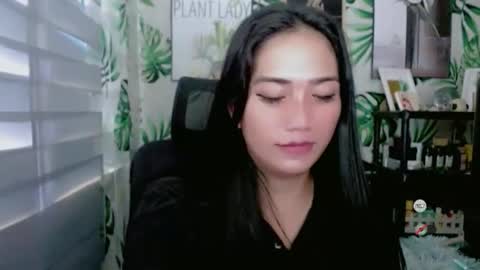 Sophie online show from 11-14-25, 10:51