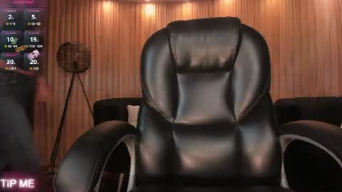 Snapshot of sophiebarnett_ chatting on 06-28-26, 12:05 Sophie online show from 06-28-26, 12:05