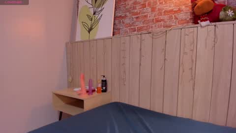 Snapshot of sophiebenson_ chatting on 12-31-24, 03:20 Sophie online show from 12-31-24, 03:20