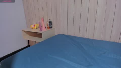 Snapshot of sophiebenson_ chatting on 02-06-25, 03:20 Sophie online show from 02-06-25, 03:20