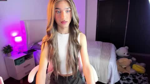    online show from 02-03-26, 08:52