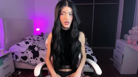 Snapshot of sophiecornett chatting on 05-29-26, 02:53 online show from 05-29-26, 02:53