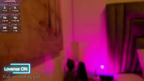 Sophie  online show from 02-08-25, 10:29