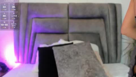 Sophie  online show from 11-11-25, 11:32