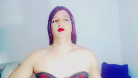 Snapshot of sophiehillsxo chatting on 02-09-26, 12:03 sophiehillsxo online show from 02-09-26, 12:03