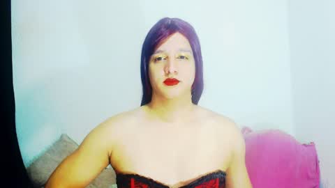 sophiehillsxo online show from 04-01-26, 03:40