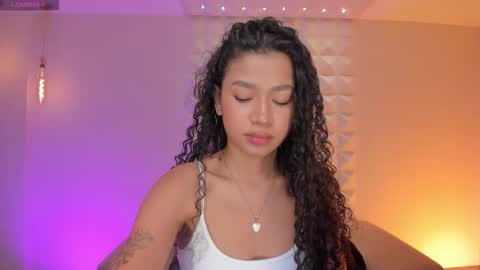 Snapshot of sophiehouston_ chatting on 10-26-25, 11:31 Sophie Houston online show from 10-26-25, 11:31