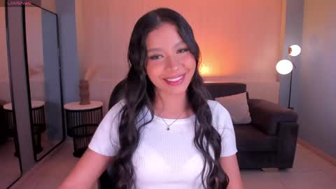 Snapshot of sophiehouston_ chatting on 05-05-26, 03:14 Sophie Houston online show from 05-05-26, 03:14