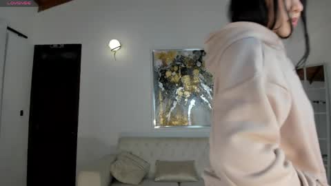 Sophie online show from 04-12-26, 04:06