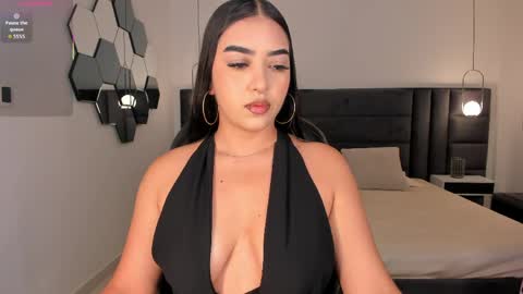 Sophie online show from 05-24-26, 11:54