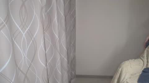 Snapshot of sophiemisss chatting on 12-14-25, 10:42 Sophiemisss online show from 12-14-25, 10:42