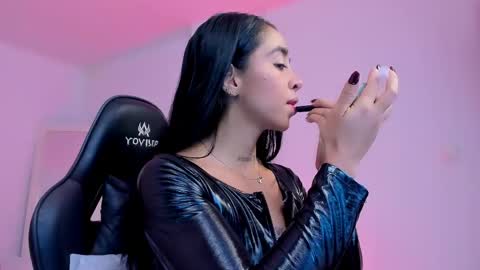 sophierooy online show from 05-24-26, 03:50