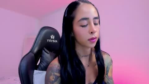 sophierooy online show from 07-09-26, 12:15
