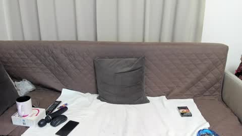 Snapshot of sophiestique chatting on 01-06-25, 05:06 Sofia online show from 01-06-25, 05:06