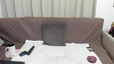 Snapshot of sophiestique chatting on 02-07-25, 08:44 Sofia online show from 02-07-25, 08:44