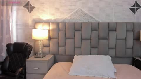 sophiewatson_ online show from 05-21-26, 02:46