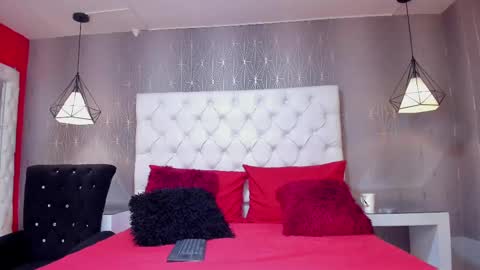 Snapshot of sophiewinslow chatting on 01-06-25, 03:40 SophieWinslow online show from 01-06-25, 03:40