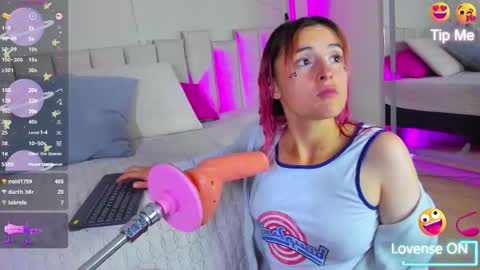 Sophia online show from 10-10-25, 03:49