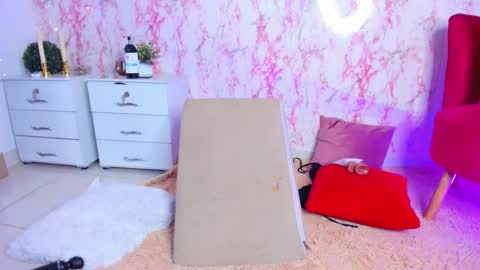 Sophie Wilson online show from 02-25-25, 06:36