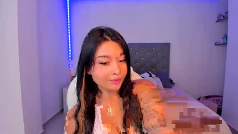 Snapshot of sophybunny69 chatting on 12-22-25, 02:14 Sophy Bunny online show from 12-22-25, 02:14