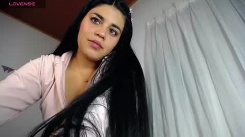 Sophy  online show from 06-14-26, 06:04