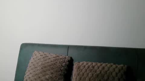 sora999999999 online show from 03-18-26, 06:22