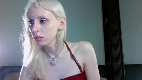 Snapshot of sora999999999 chatting on 05-28-26, 08:06 sora999999999 online show from 05-28-26, 08:06