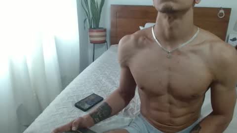 Snapshot of sornero777111 chatting on 10-07-25, 07:22 businessman online show from 10-07-25, 07:22