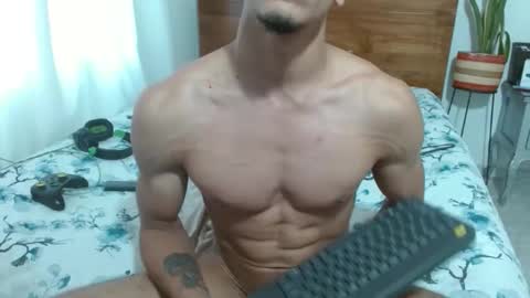 Snapshot of sornero777111 chatting on 01-07-26, 09:17 businessman online show from 01-07-26, 09:17