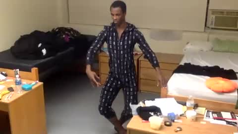 Daniel online show from 10-28-25, 12:14