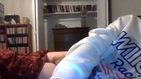 Snapshot of sosofaggot chatting on 12-13-25, 10:15 sosofaggot online show from 12-13-25, 10:15